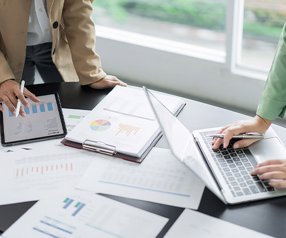 who・whatを明確化した、一貫性のあるマーケティング戦略