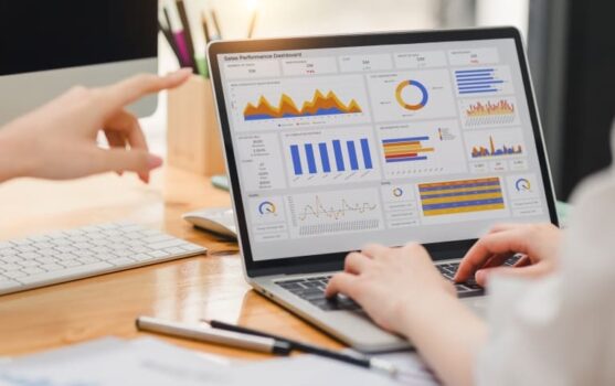 Webマーケティングとは