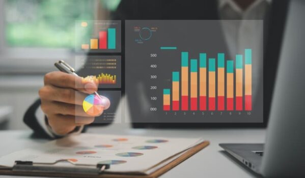 マーケティング戦略と経営戦略の連動が求められる背景