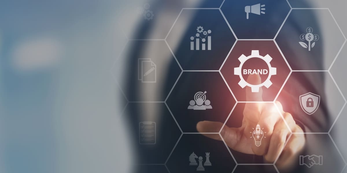 ブランディングを高めるには？想起され選ばれるブランドを築く4つの戦略ステップ