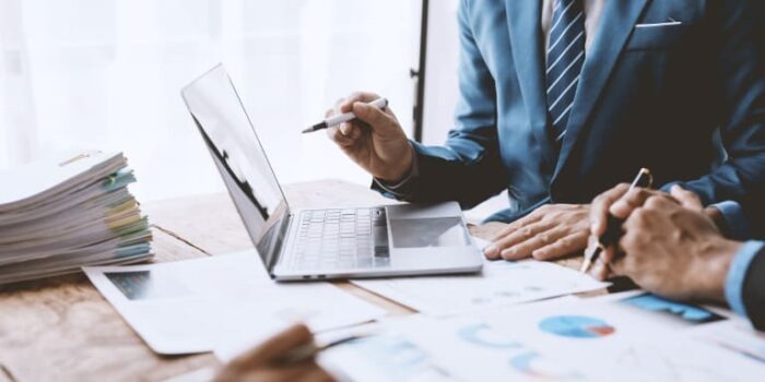 採用活動を戦略的に設計し、成功に導く